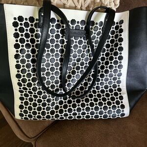 Vera Bradley Black and White Hexagon Design